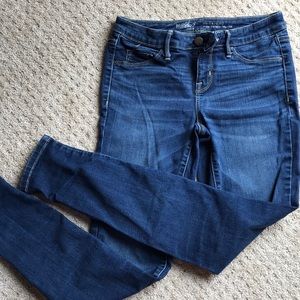 Dark skinny jean/jegging
